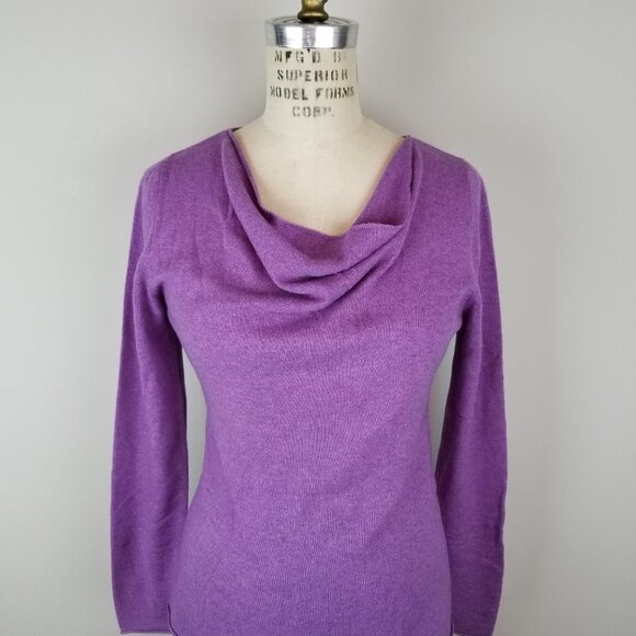 100% Cashmere Lavender Drape Neck Sweater Pullover Ladies Size Med by Kirkland - Picture 2 of 5